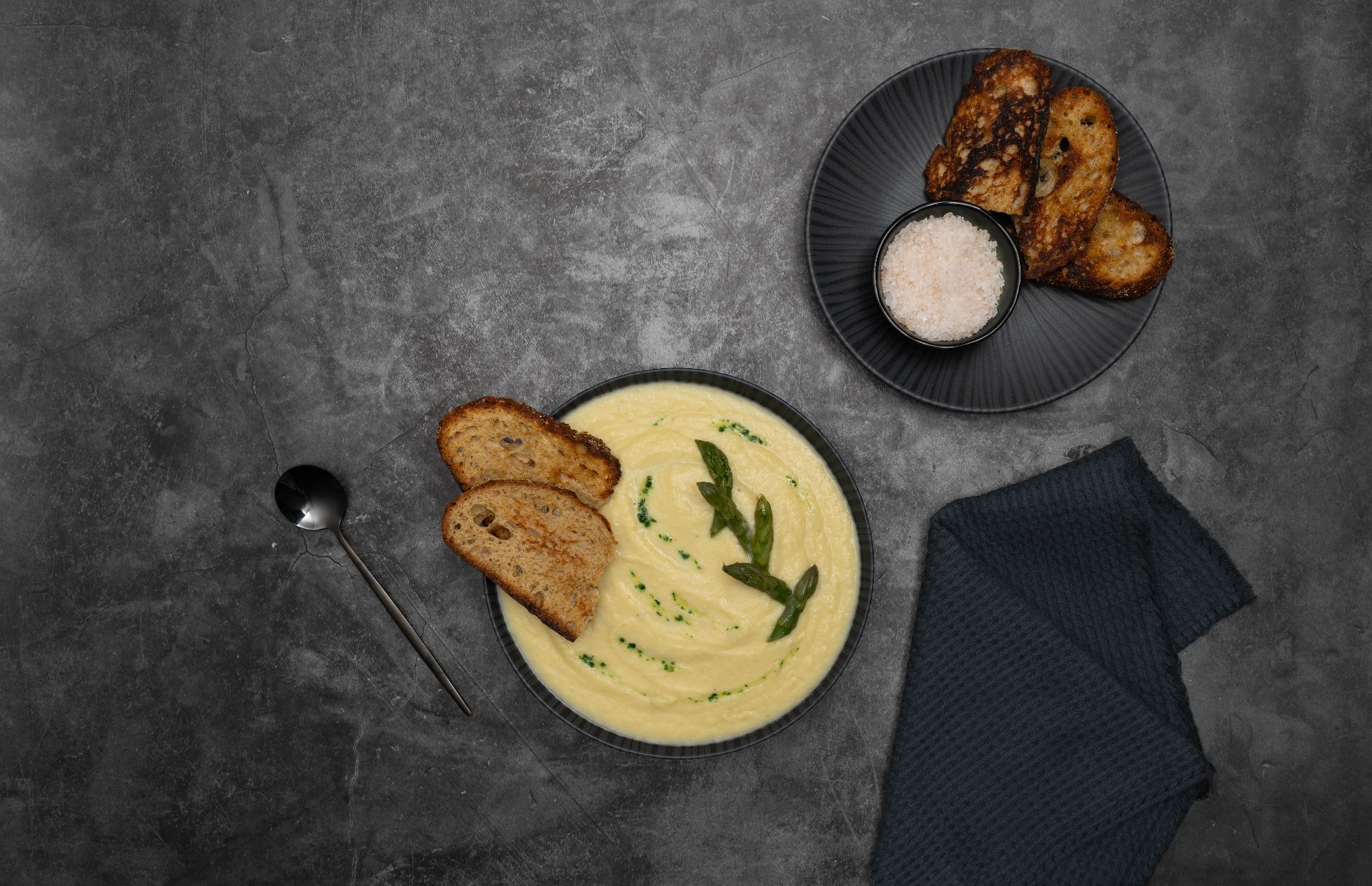 Polenta with toasts on stone — Green Kitchen