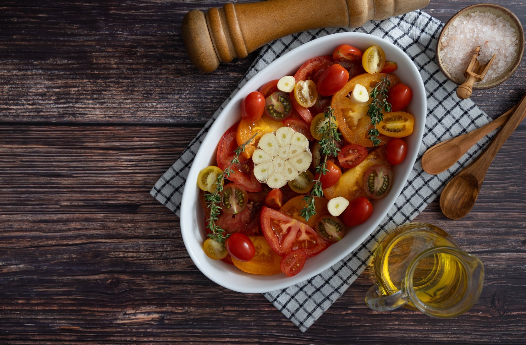 Tomato burrata bowl overhead — Tomato & Basil